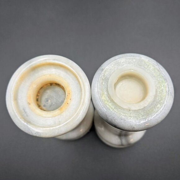 Marble Salt & Pepper Shakers White Grey Heavy Set Read - Picture 9 of 9